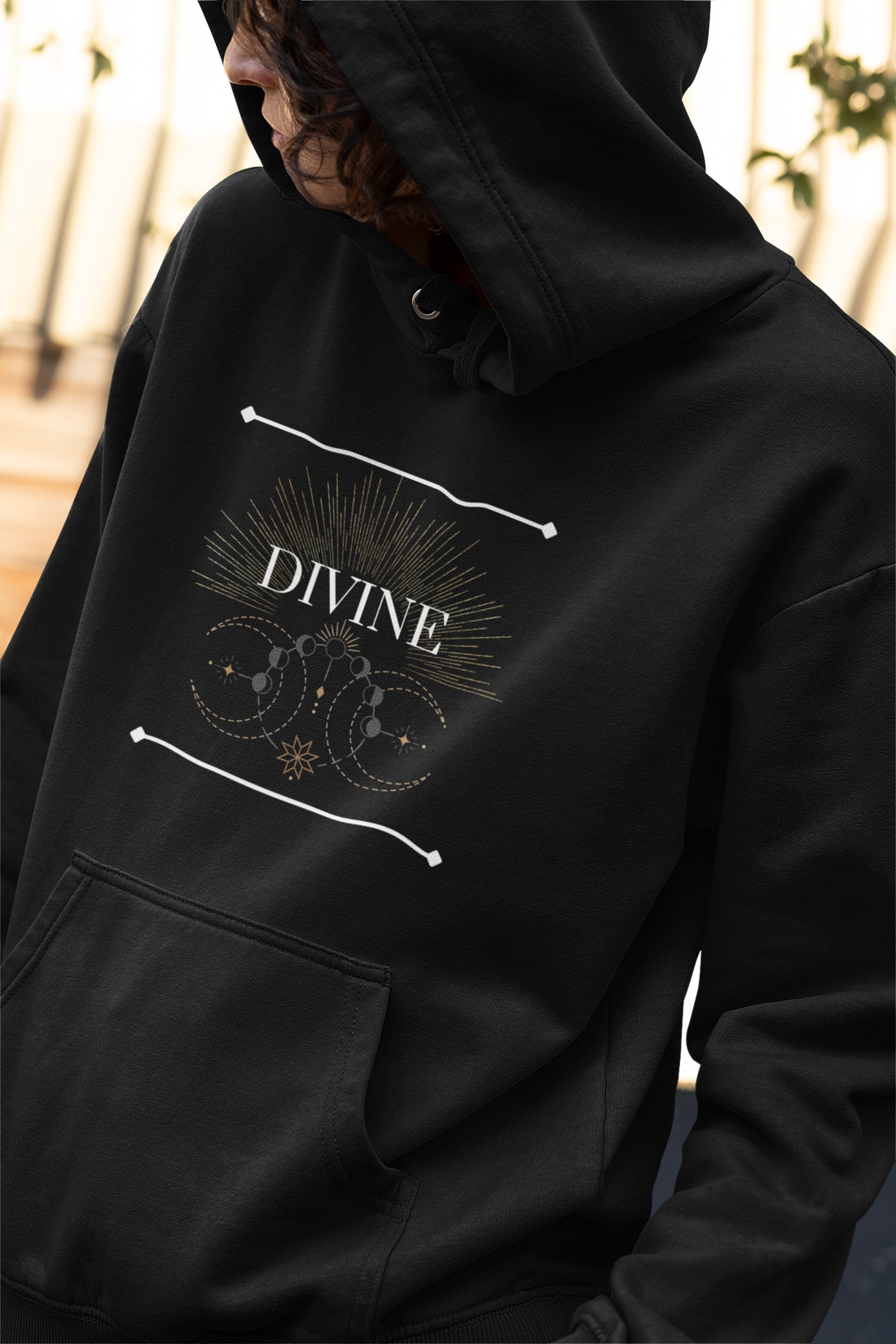 Divine | Hoodie