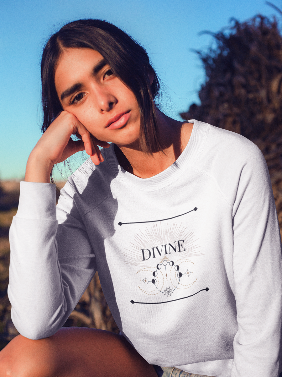 Divine | Crewneck